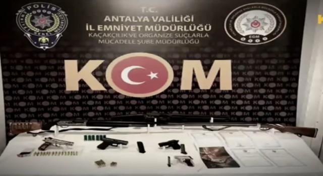 Antalya'da KOM ekiplerinden arazi mafyasına dev operasyon