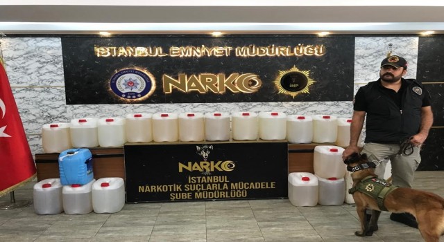 İstanbul'da NARKO ekiplerinin operasyonunda 447 kilogram 510 gram sıvı metamfetamin ele geçirildi